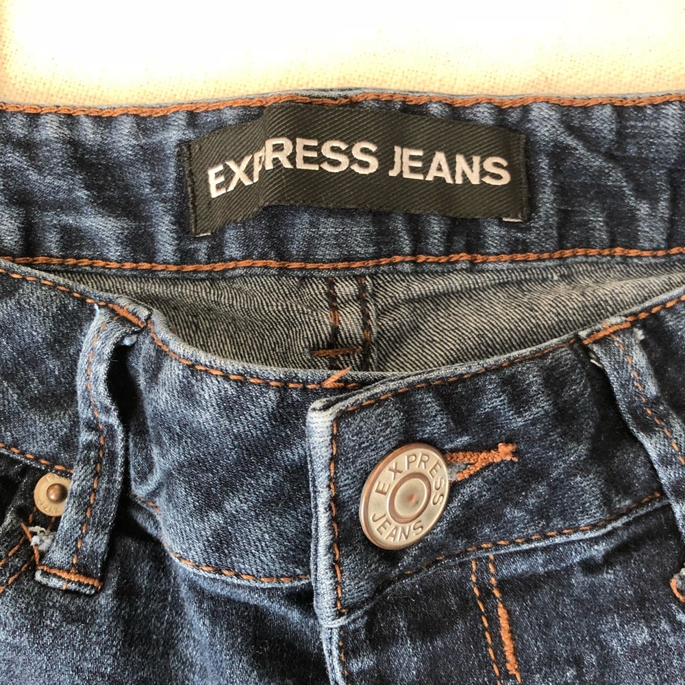 Express Jeans - Picture 3 of 5